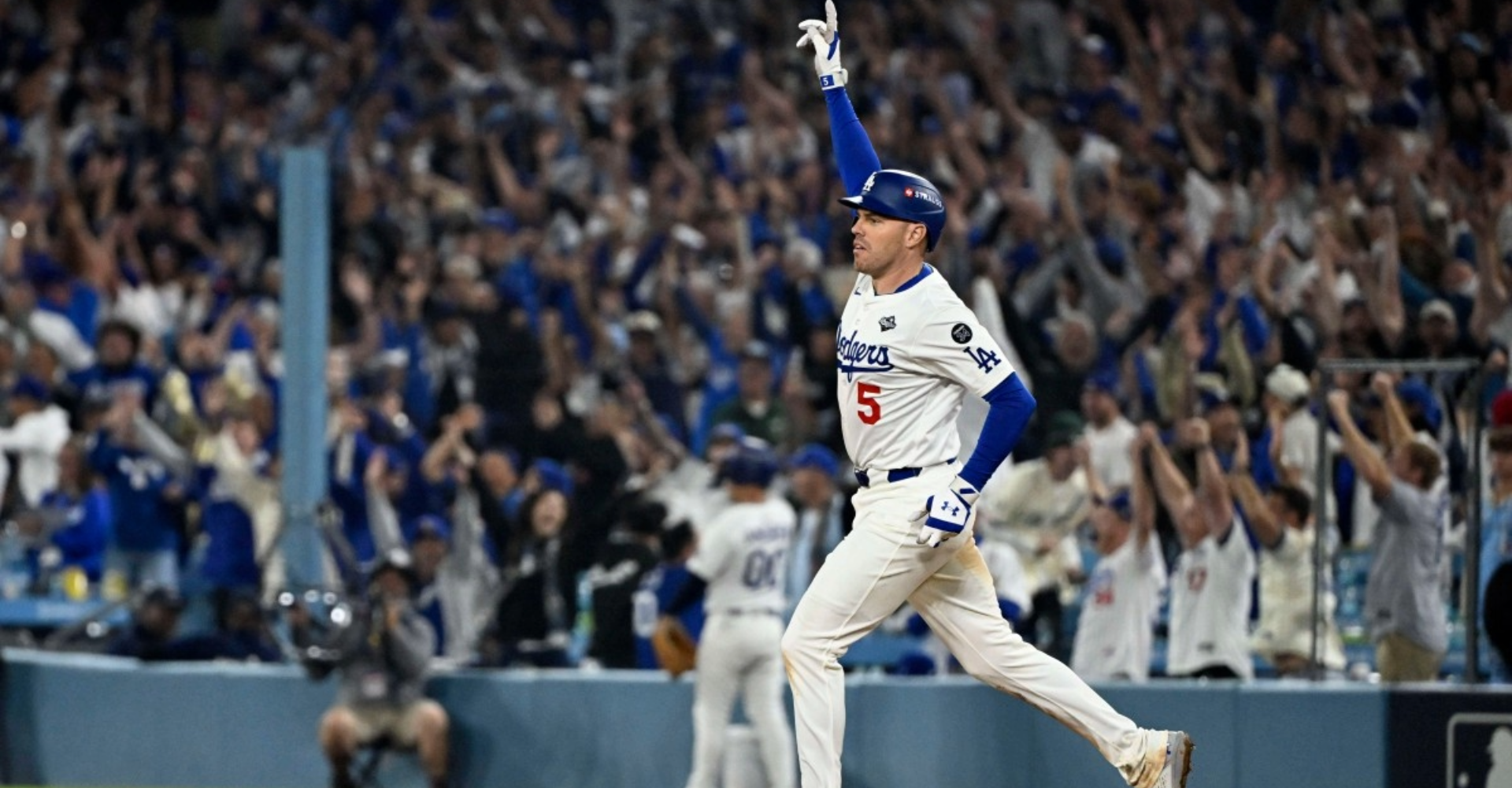 フレディ・フリーマン選手 ワールドシリーズ連覇達成｜UA COLUMNS